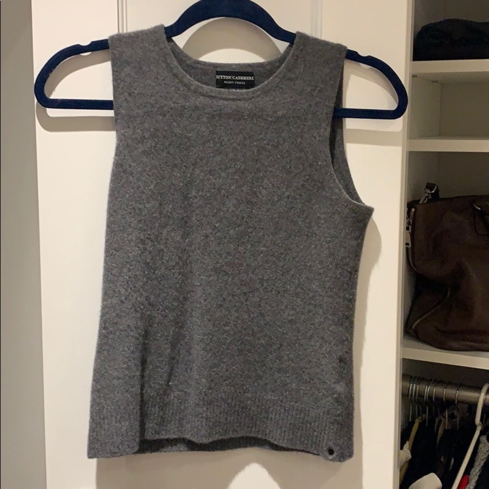Sutton Cashmere Top!